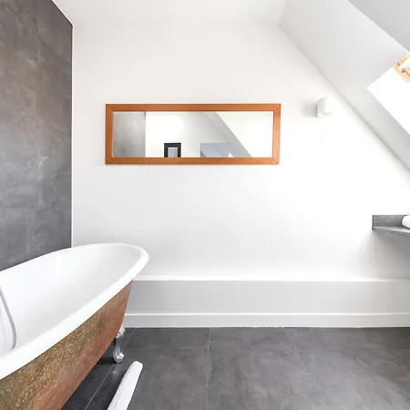 Rue De La Victoire By Onefinestay *